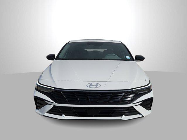 Thumbnail: 2026 Hyundai Elantra - 3