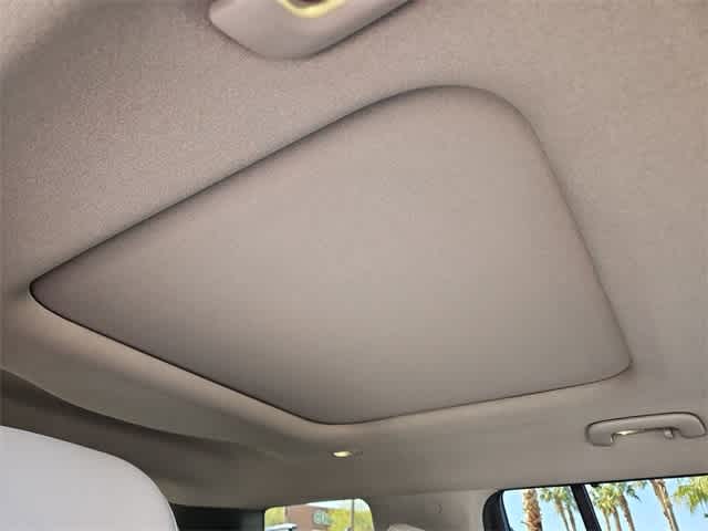 Thumbnail: 2025 Hyundai Santa Fe - 22