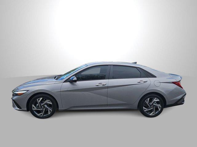 Thumbnail: 2025 Hyundai Elantra - 5