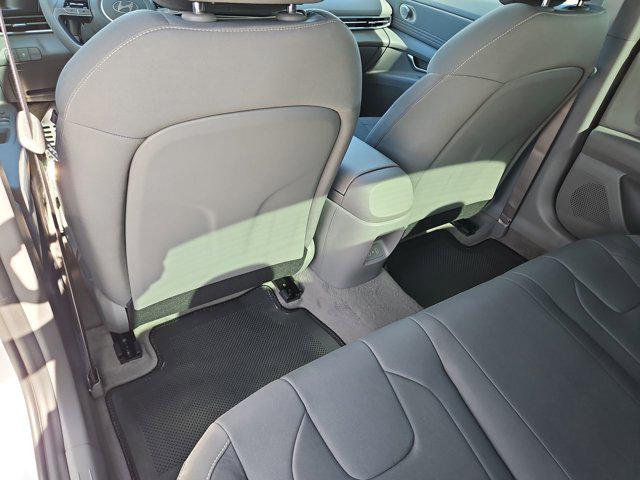 Thumbnail: 2026 Hyundai Elantra - 17