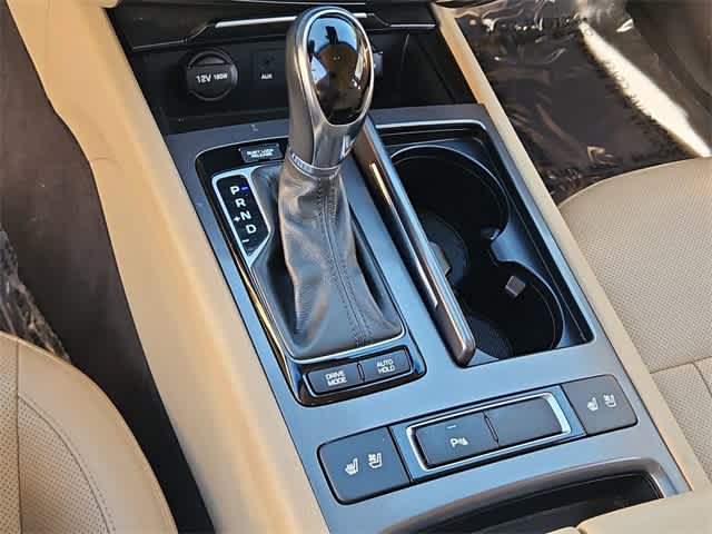 Thumbnail: 2017 Genesis G80 - 34