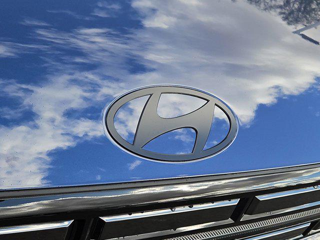 Thumbnail: 2025 Hyundai Santa Fe - 11