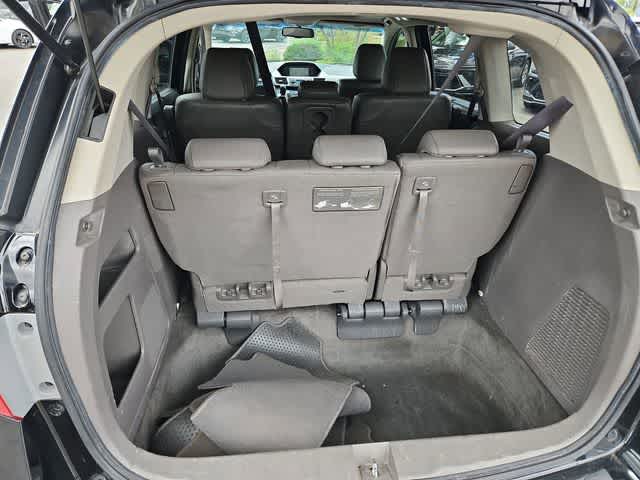 Thumbnail: 2011 Honda Odyssey - 35