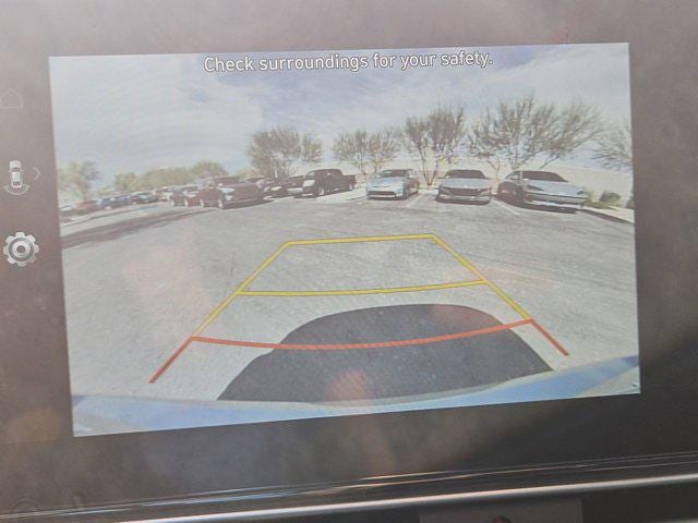 Thumbnail: 2025 Hyundai Elantra - 25