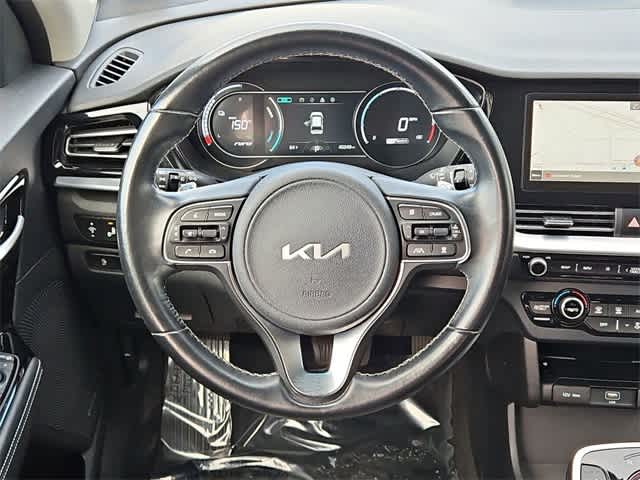 Thumbnail: 2022 Kia Niro - 23