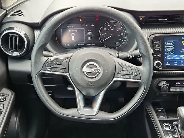 Thumbnail: 2022 Nissan Kicks - 21