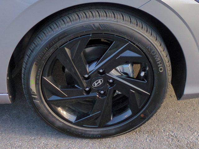 Thumbnail: 2026 Hyundai Elantra - 13