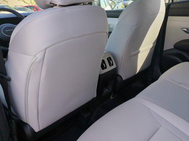 Thumbnail: 2026 Hyundai Elantra - 18