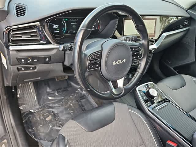 Thumbnail: 2022 Kia Niro - 10
