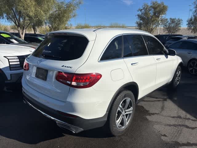 Thumbnail: 2016 Mercedes-Benz GLC - 6