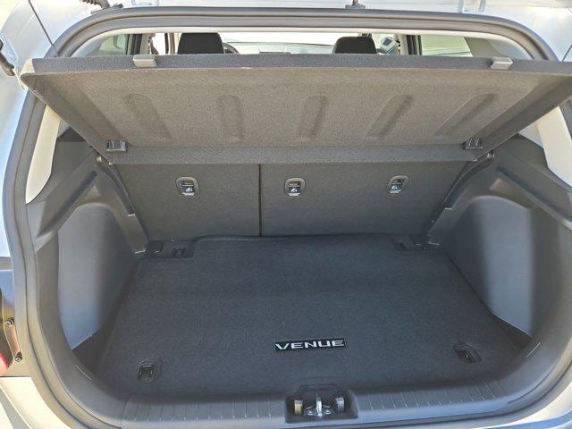 Thumbnail: 2026 Hyundai Venue - 32