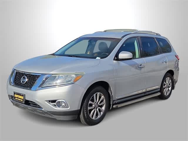 Thumbnail: 2013 Nissan Pathfinder - 4