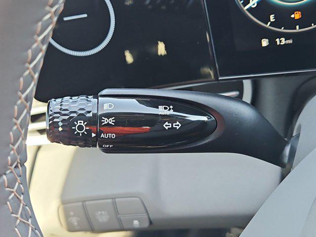 Thumbnail: 2025 Hyundai Elantra - 25