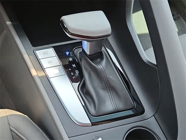 Thumbnail: 2024 Hyundai Elantra - 30