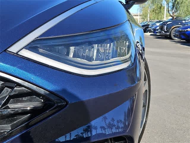 Thumbnail: 2022 Hyundai Sonata - 11