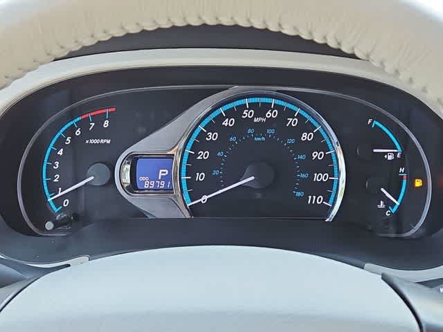 Thumbnail: 2012 Toyota Sienna - 33