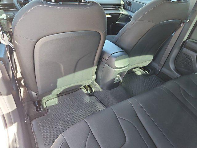 Thumbnail: 2026 Hyundai Elantra - 17