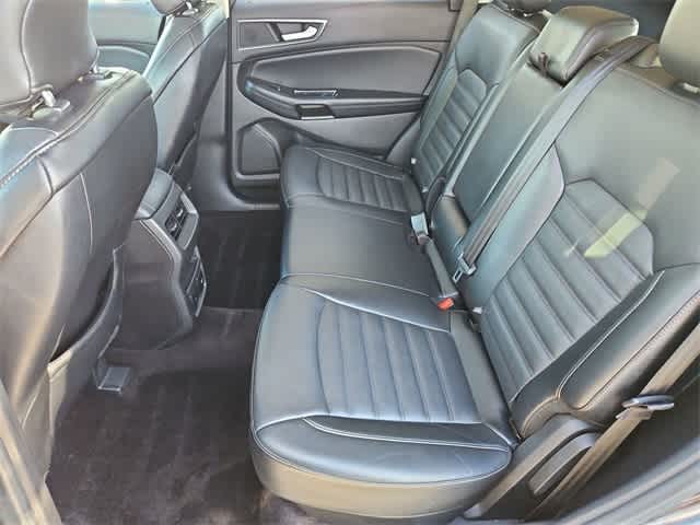 Thumbnail: 2016 Ford Edge - 20