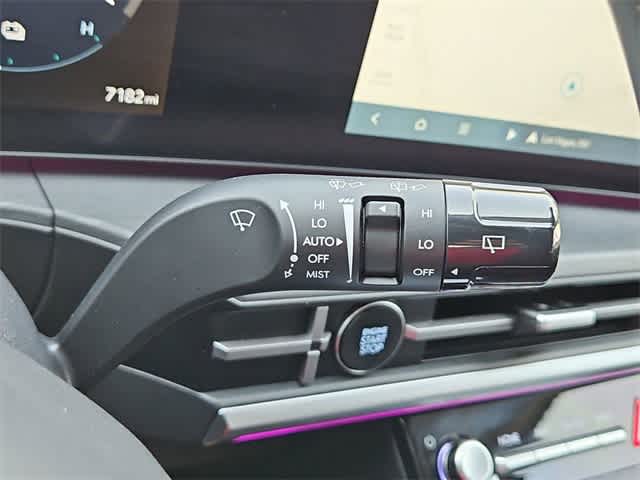 Thumbnail: 2025 Hyundai Santa Fe - 27