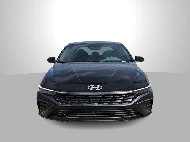 Thumbnail: 2026 Hyundai Elantra - 3