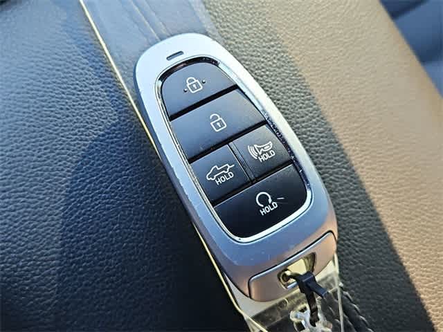 Thumbnail: 2023 Hyundai Santa Cruz - 34