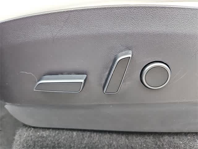 Thumbnail: 2021 Tesla Model Y - 17