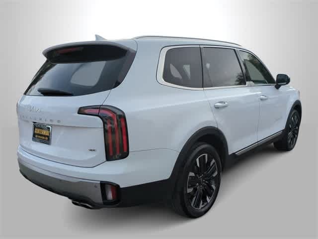 Thumbnail: 2023 Kia Telluride - 8