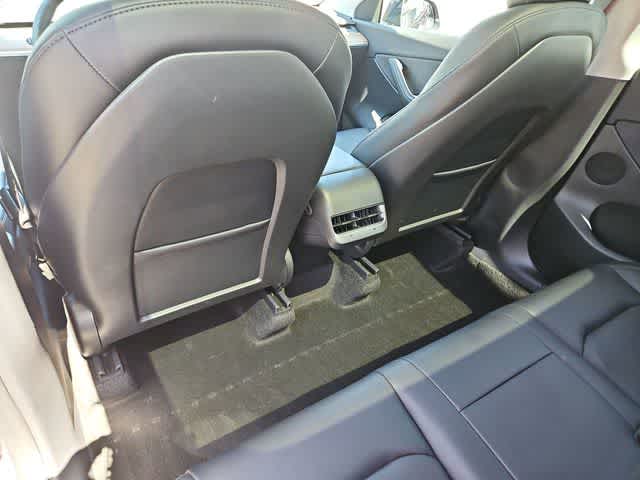 Thumbnail: 2022 Tesla Model Y - 18