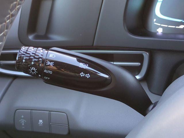 Thumbnail: 2026 Hyundai Elantra - 25