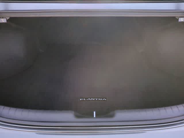 Thumbnail: 2025 Hyundai Elantra - 32