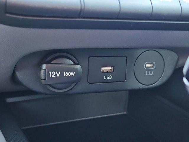 Thumbnail: 2025 Hyundai Elantra - 28