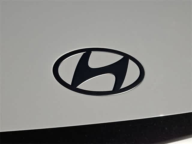 Thumbnail: 2024 Hyundai Ioniq 5 - 11