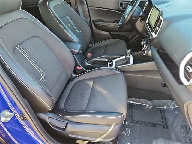 Thumbnail: 2022 Hyundai Venue - 20