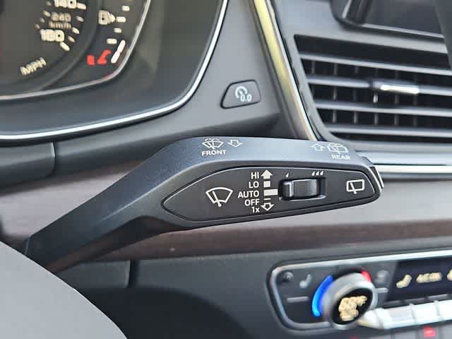 2023 Audi Q5 Premium - Photo 24