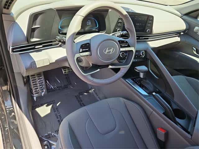 Thumbnail: 2025 Hyundai Elantra - 10