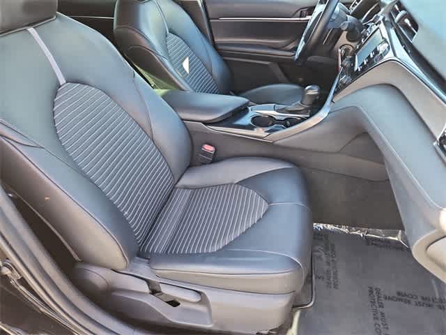 Thumbnail: 2020 Toyota Camry - 21