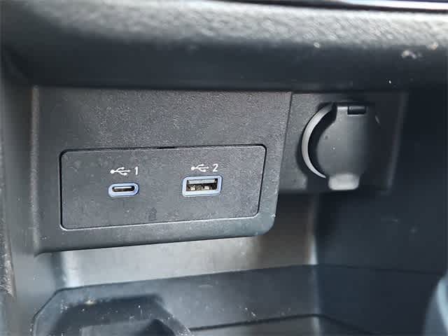 Thumbnail: 2021 Nissan Kicks - 29