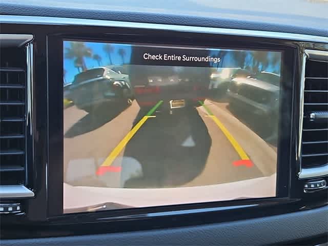 Thumbnail: 2023 Chrysler Pacifica - 29