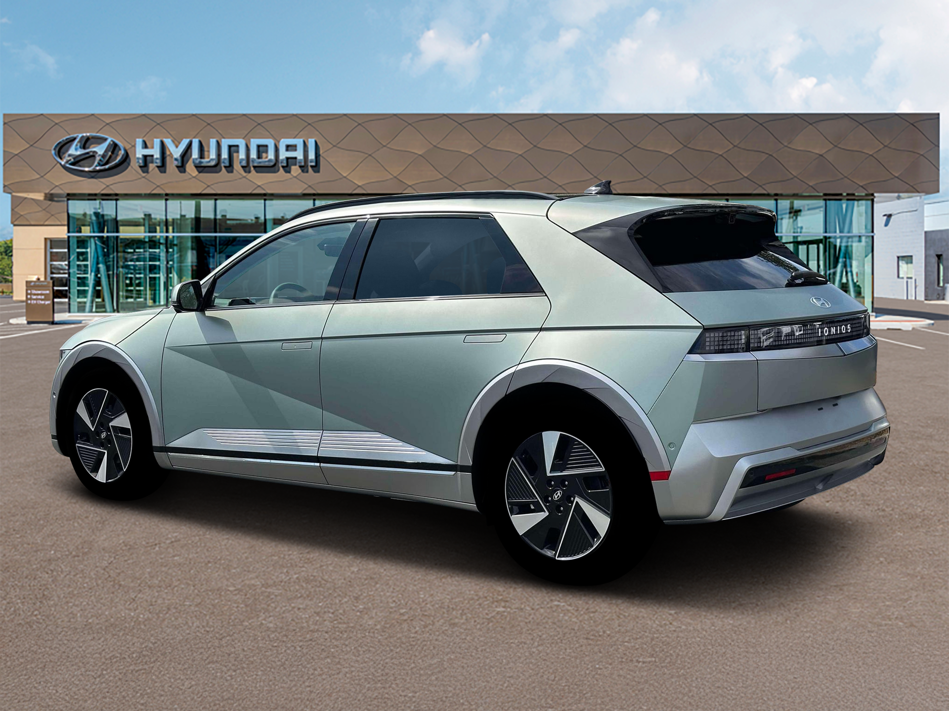 Thumbnail: 2026 Hyundai Ioniq 5 - 4