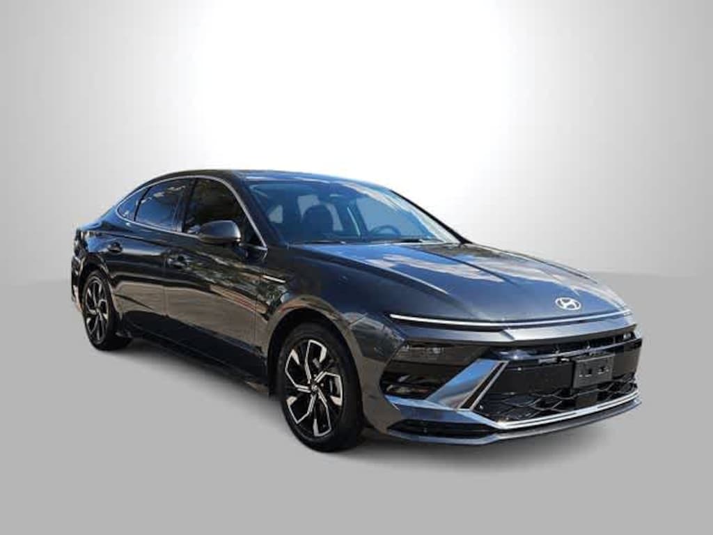 Used 2025 Hyundai Sonata SEL Sedan