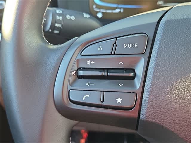 Thumbnail: 2023 Hyundai Venue - 23