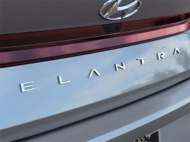 Thumbnail: 2023 Hyundai Elantra - 13