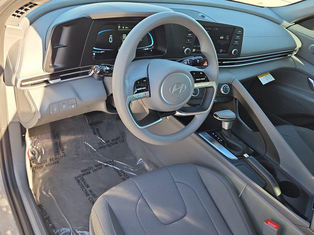 Thumbnail: 2026 Hyundai Elantra - 10