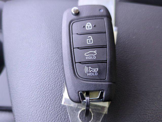 Thumbnail: 2026 Hyundai Elantra - 32