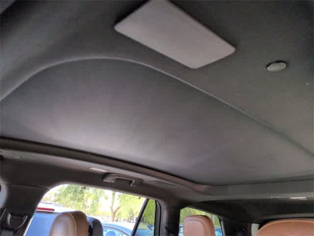 Thumbnail: 2022 Lincoln Aviator - 19