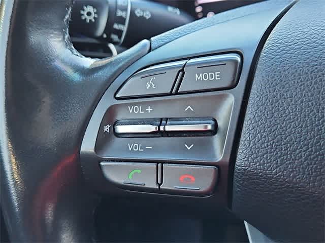 Thumbnail: 2020 Hyundai Elantra - 24