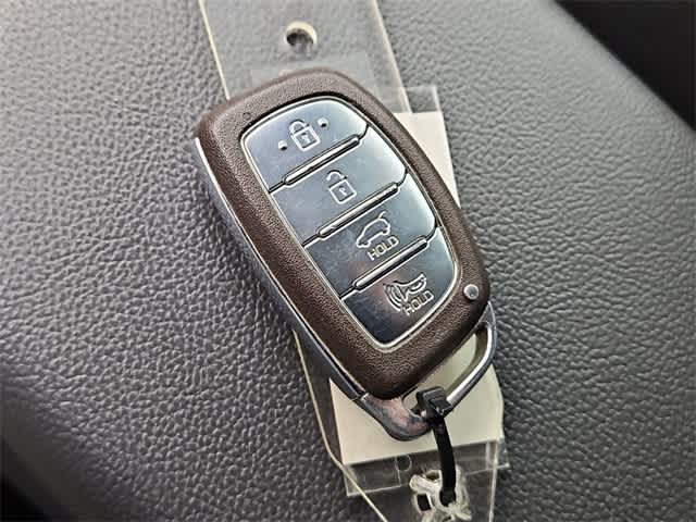 Thumbnail: 2019 Hyundai Ioniq - 33