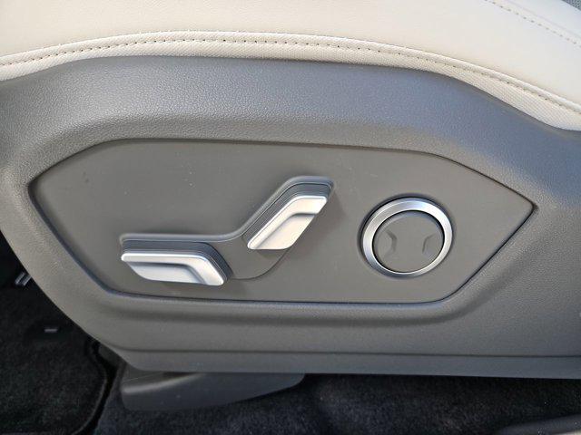 Thumbnail: 2026 Hyundai Santa Fe - 17