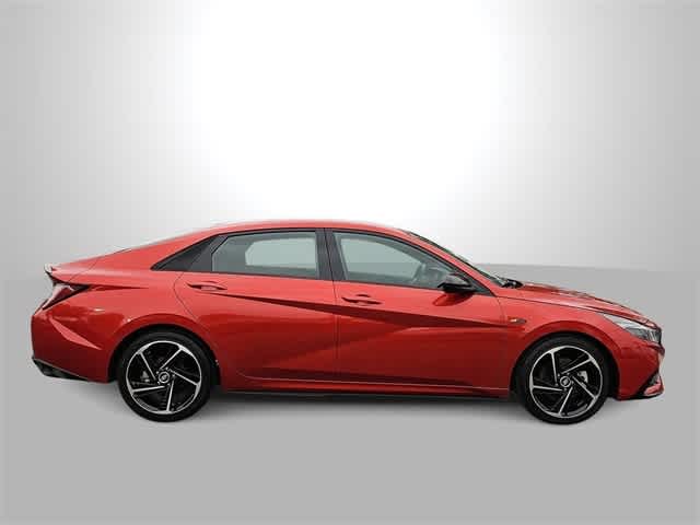 Thumbnail: 2022 Hyundai Elantra - 9