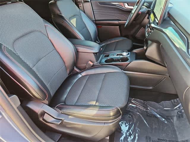 Thumbnail: 2024 Ford Escape - 21